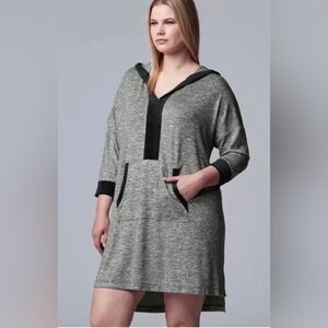 Simply Vera Wang Women's Gray/Black Hooded Nightgown